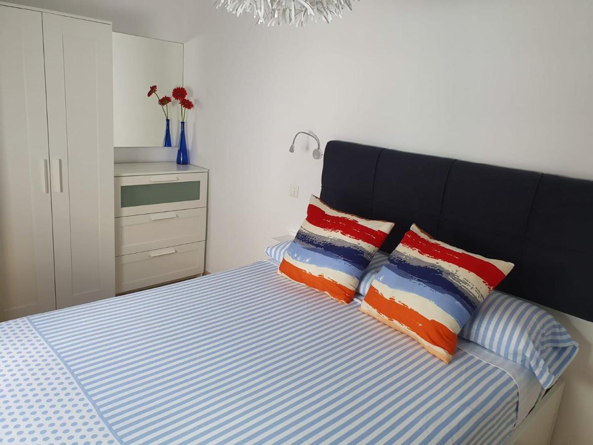 Apartamento Calas Puerto De Naos ภายนอก รูปภาพ